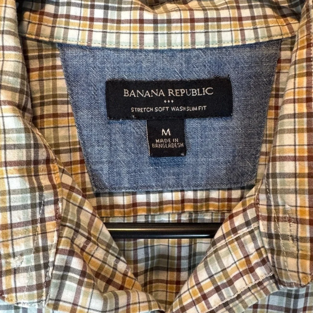 Banana Republic Mens Medium Button Up Shirt Tan Plaid Soft Wash Stretch Slim Fit